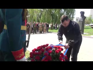Денис Пушилин отдал дань памяти и уважения Герою Республики Олегу Мамиеву