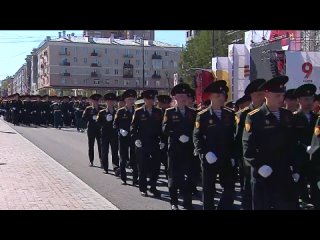 Курсанты и офицеры Пермского военного института приняли участие в параде Победы в Перми, 9 мая 2022 года