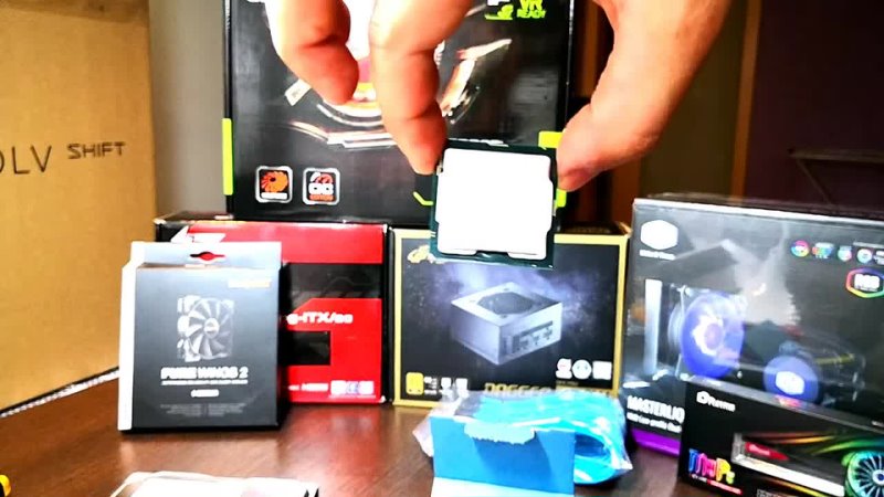 Gaming PC building Mini ITX case Phanteks Enthoo Evolv