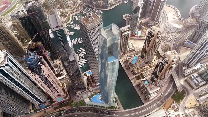 Ciel in Dubai Marina The Worlds Tallest Hotel The First