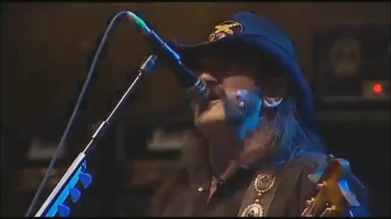 Motörhead - Be My Baby (Live at Paléo Festival de Nyon in Nyon, Switzerland on 20 July, 2010)