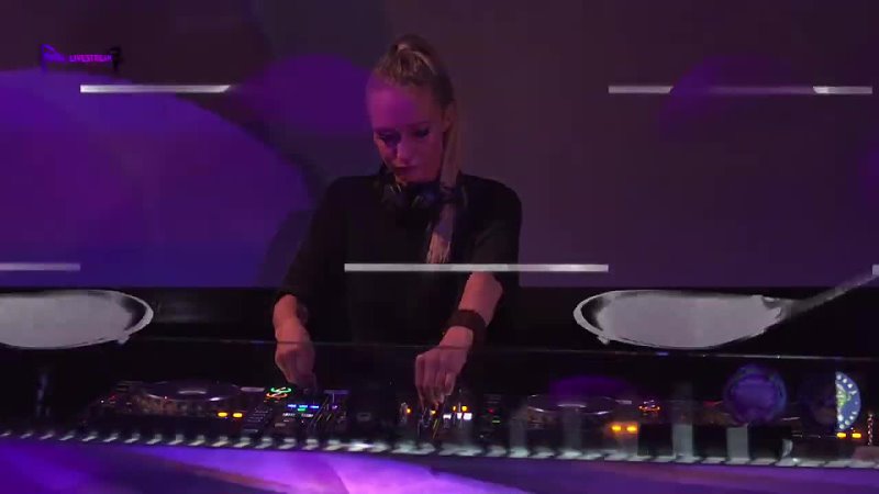 Denise Schneider  VJ Proximal / Marry Klein Festival 2021 / Club Night / Day 4