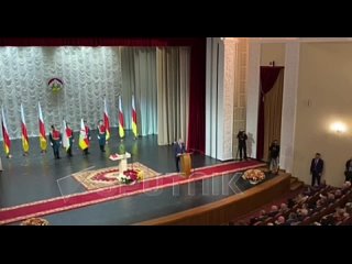 Поздравление Аслана Бжания на инаугурации президента Южной Осетии.