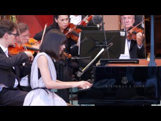 Mozart  Concerto for piano no. 13, Alice Sara Ott , Grafenegg Festival 2020