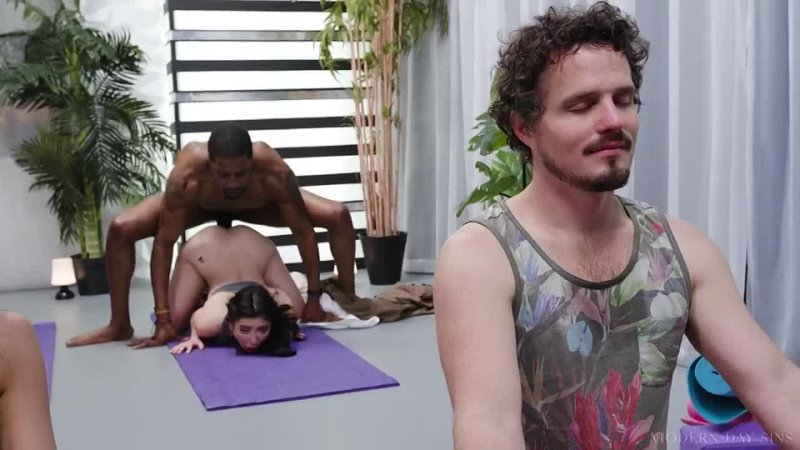 Jane Wilde Proud Pervs: Hotter Yoga in