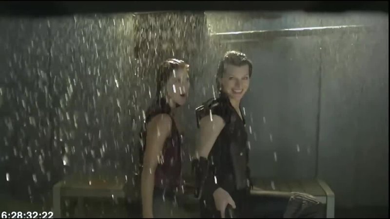 Resident Evil Afterlife (2010) Bloopers Outtakes Gag