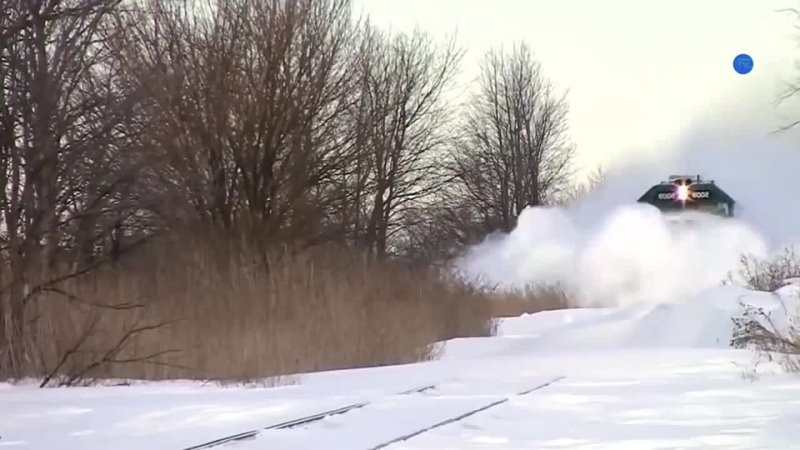 Trains vs Deep Snow Compilation (720p)