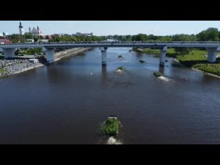 Десантники опубликовали видео контрольно-тактических занятий на реке Пина в Пинске