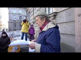 Жительница Светлановского рассказывает о письме от вице губернатора Линченко о новой комиссии КГИОП по зданию ВНИИБ