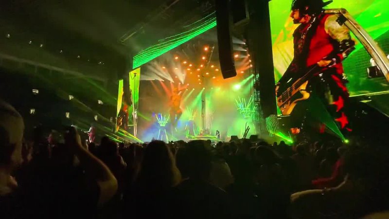 MÖ TLEY CRÜ E Full Stadium Tour Live Hard Rock Stadium, Miami FL 18 JUN