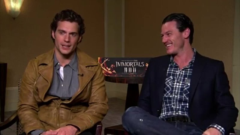 Luke Evans & Henry Cavill | Wondercon Interviews