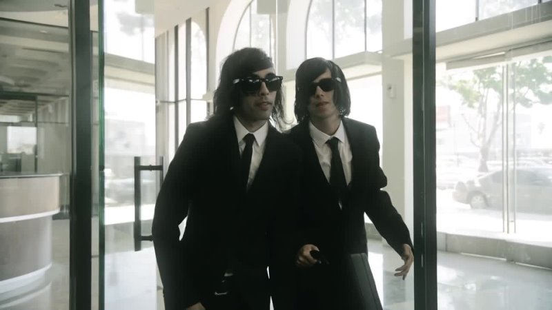 Pierce The Veil King for a Day ft. Kellin