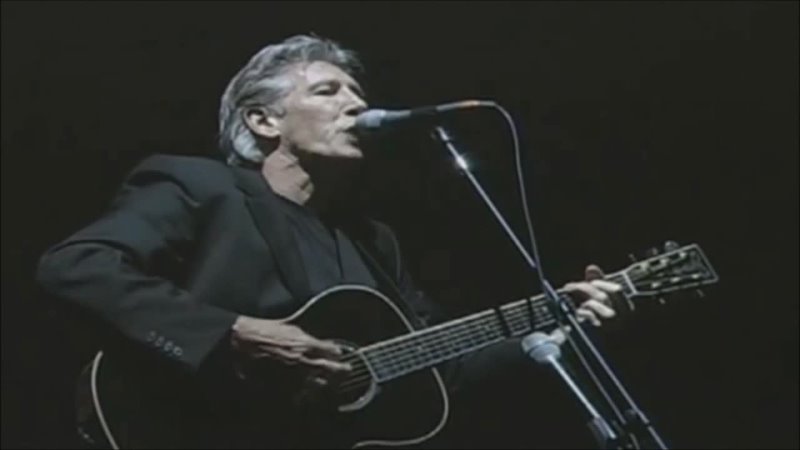 Roger Waters and Katie Kissoon Mother ( Live at River Plate Stadium in Buenos Aires, Argentina on 18 March