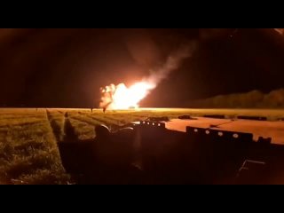 Ночная боевая работа расчётов 220-мм реактивных систем залпового огня «Ураган» Западного военного округа в ходе специальной воен