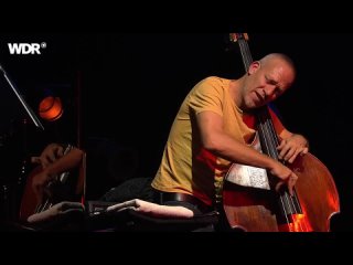 Avishai Cohen Trio live | Leverkusener Jazztage 2021