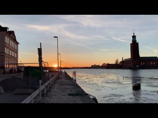 Stunning walk through Stockholm Old Town. Sunset sky and icy waters. (treadmill, relax, explore)