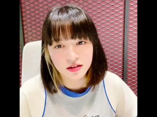 220605 VLIVE with Lily