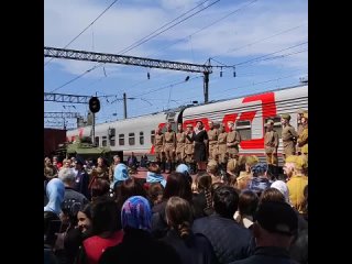 В честь празднования 77-й годовщины Победы в Великой Отечественной войне в столицу республики прибыл ретро-поезд Победа на пар
