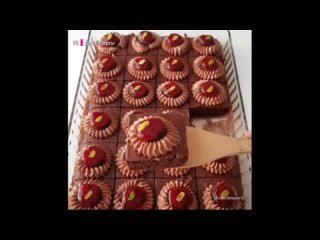 Пирожное «СУЛТАН» - Легкий и вкусный шоколадный десер!))) | Видео от Делай торты! (рецепты, мастер-классы)