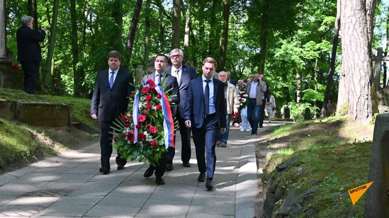 В Вильнюсе почтили память погибших советских воинов освободителей