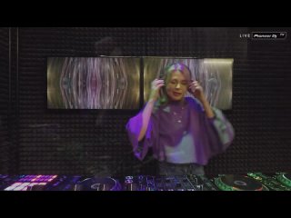 TAISHA WEISS  progressive house  @ Pioneer DJ TV / Moscow