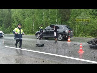 35-летний байкер влетел в «BMW X5»: подробности смертельной аварии на Серовском тракте