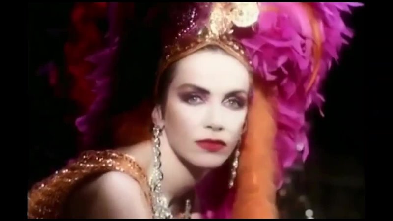 Annie Lennox. Why.