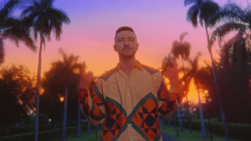 Calvin Harris - Stay With Me ft Justin Timberlake, Halsey & Pharrell (Official Video)