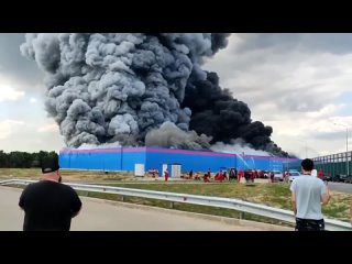 Пожар на складе Ozon в Москве