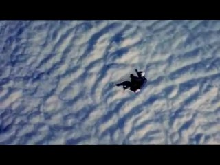 Американец Джо Киттинджер прыгнул из стратосферы