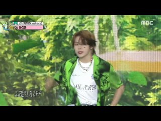 HA SUNG WOON - Sneakers @ Music Core 220813