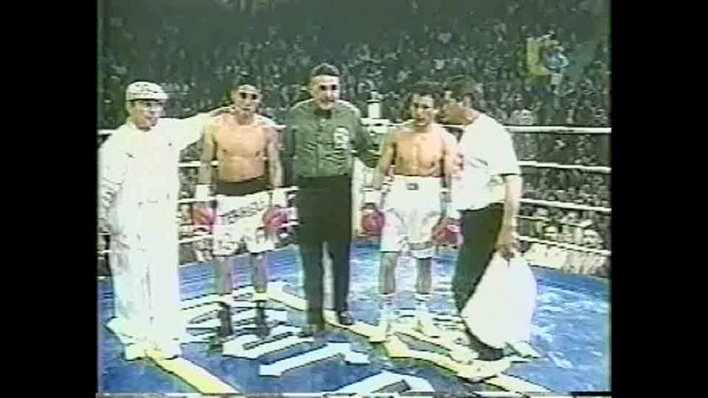 1998 04 03 Erik Morales vs Remigio Daniel