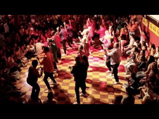 Grupo Bailadores Nivel Intermedio Salsa Calea en show de baile en La topa Tolondra Social Dance