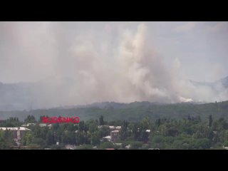 Кировский район г Донецк. Десятки попаданий в район питьевого ставка.