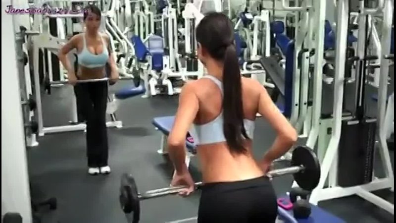Janessa Brazil hot girl gym workout