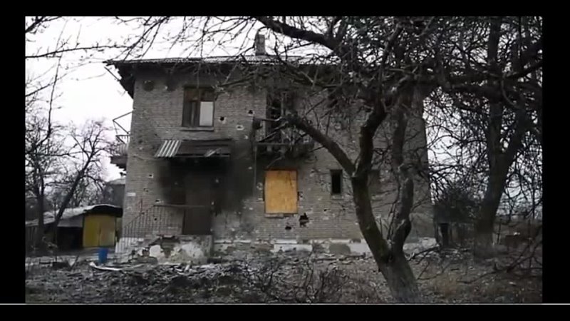 DONBASS : reportage d Anne Laure Bonnel. Donbass