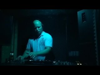 DJ Triple D playing Point44 records