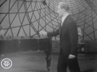 Михаил Ножкин. “Когда вам только 20 лет