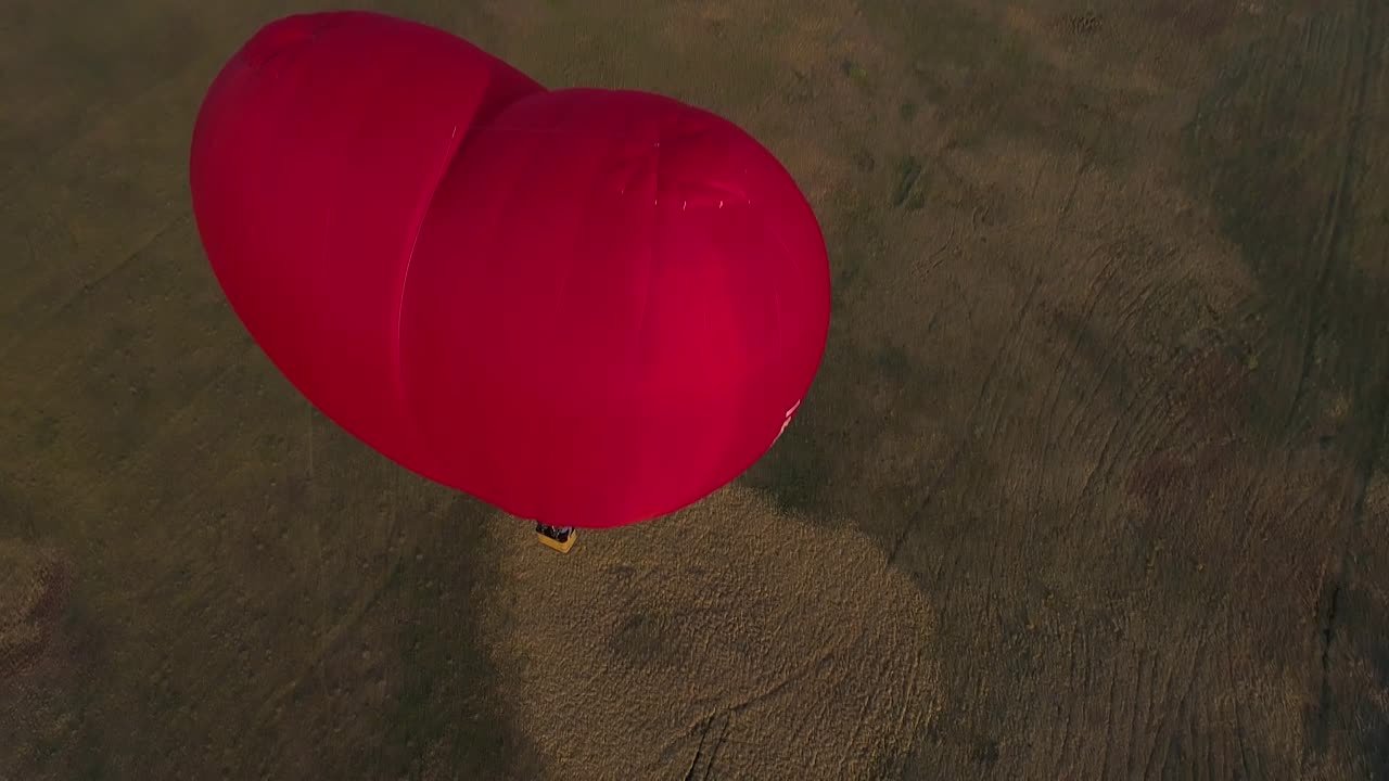Фантастический рассвет и полёт огромных воздушных шаров недалеко от города Красноярск!