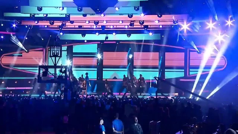 Ariana Grande - Medley (Live NBA All Star Game 