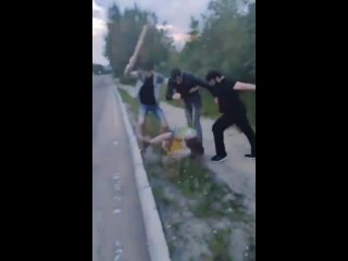 Азербанды в Ковдоре зверски забивают подростка дубинами до больницы