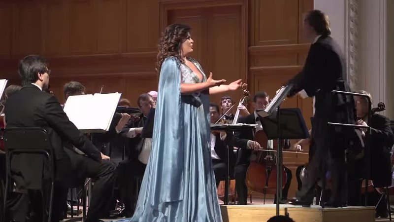 Damor Sullali Rosee ( Il Trovatore, G. Verdi), Вероника