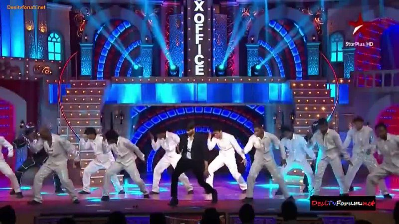 SHAHIDs performance at Star Box Office India Awards