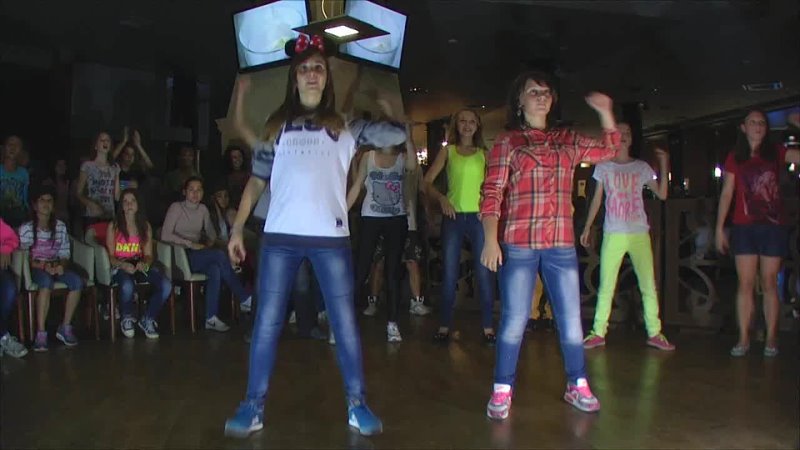 Dance Central 3 - Moove Like Jagger