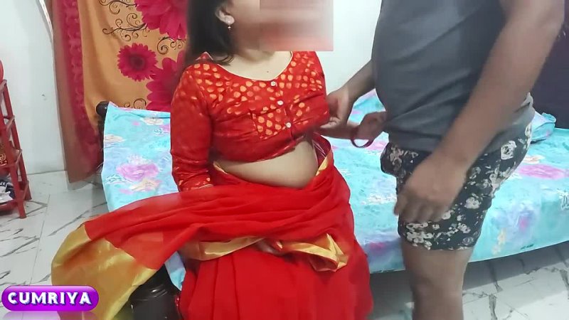 BHABI WITH SAREE RE HOT NEIGHBOURS WIFE