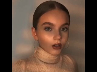 Аня Захарова — и не то чтобы ты огрубела, просто стала совсем другая. Читает Мария Меженная