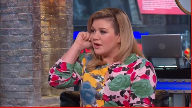 Kelly Clarkson Says She Needs To Be Knocked Up For Her Next Album Big Morning Buzz