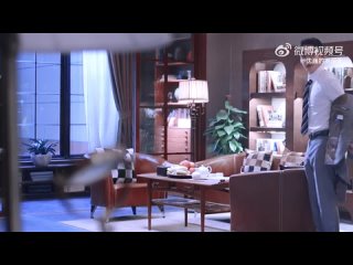 #ZhuYilong ☀Давайте притормозим и посмотрим на праздник актерского стриптиза