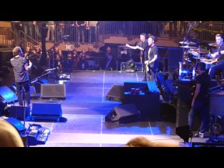 Pearl Jam - New York City, Madison Square Garden Full Show Multicam SBD 02/05/2016