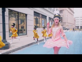 Petite Meller - The Drummer